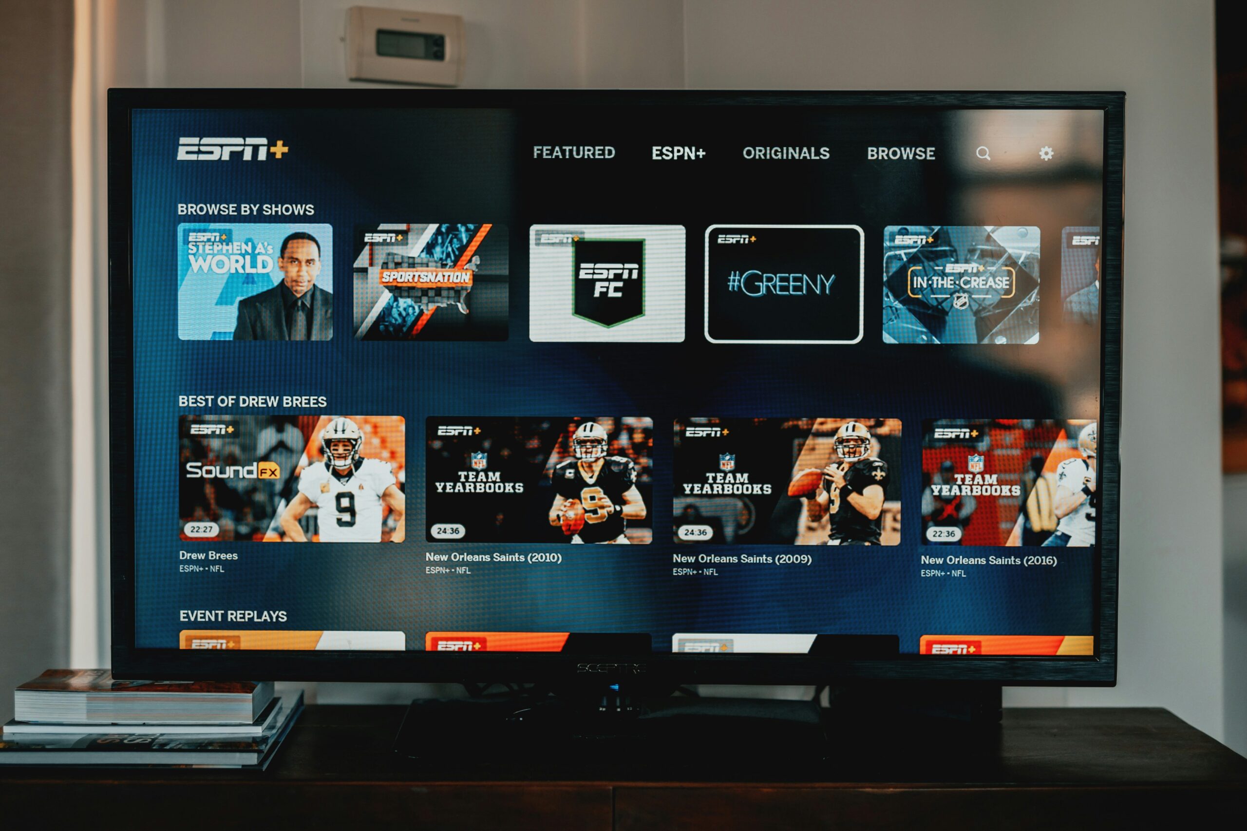 Crackstreams 2.0: The Ultimate Guide to Streaming Sports Live