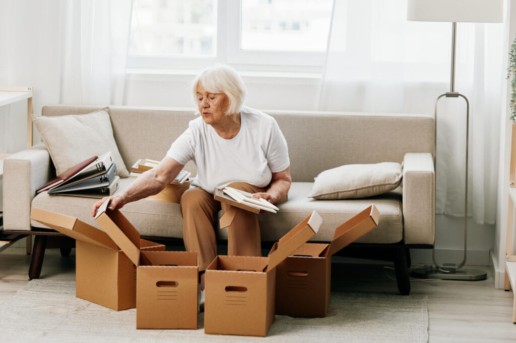 4 Steps to Address Hoarding Behavior in Seniors