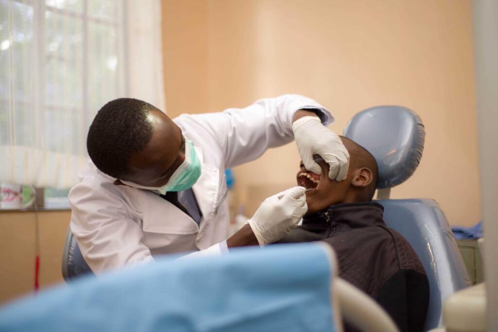 4 Important Steps Involved in Dental Implant Surgery