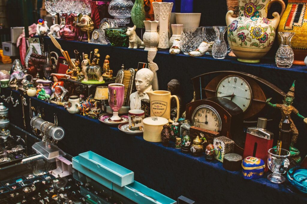 4 Reasons to Collect Ornaments and Figurines