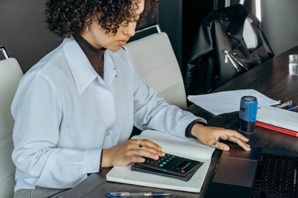 Expert Bookkeeping Services for Accurate Financial Management