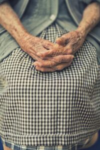 Discover the key benefits of senior memory support programs, including safety, personalized care, and activities that boost cognitive function.