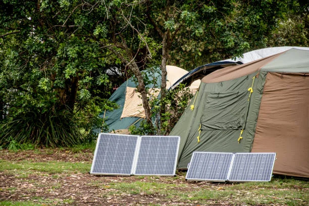 Portable solar blanket