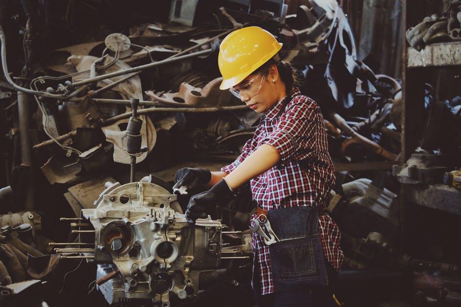 How Equipment Loans Help Businesses Grow and Succeed