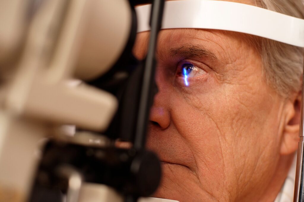 Essential Eye Care Tips for Elderly to Maintain Healthy Vision and Eye Health