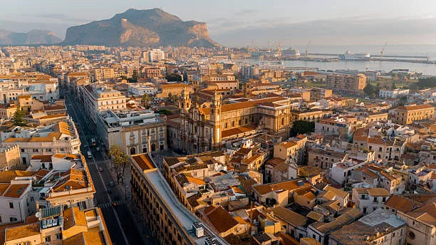 The Living Story of Sicily: Palermo to Paradise