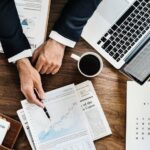 How an Expert Financial Advisor Guides Your Success