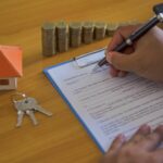 How to Navigate a Home Sale Without the Usual Headaches