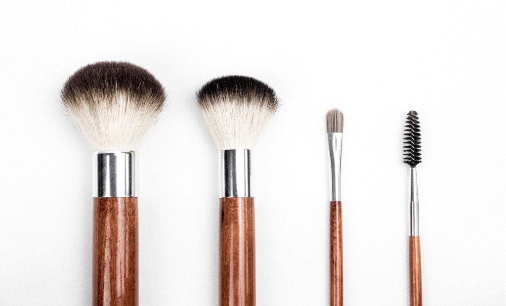 Organizing Your Makeup Kit for Maximum Efficiency