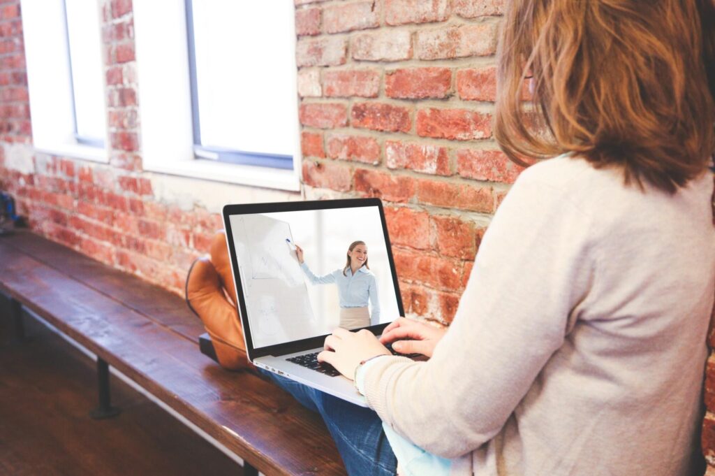 Adopting a Continuous Improvement Mindset in Your Organization