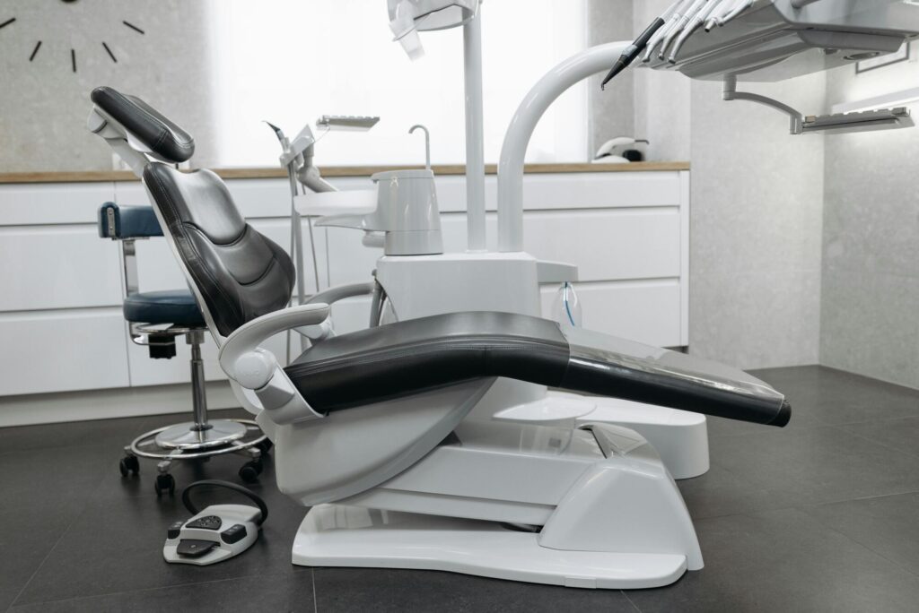 Immediate Dental Treatment: Essential Care for Urgent Tooth Issues