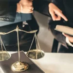 How to Navigate the Process of Hiring a Lawyer