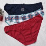 Comparing Incontinence Underwear: What to Consider for Senior Comfort