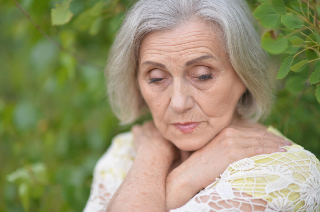SAD in Seniors: Recognizing Signs and Effective Strategies for Relief