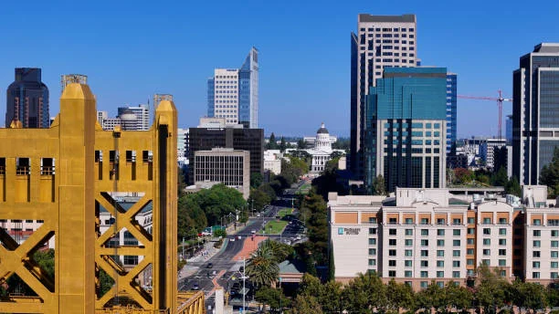 local move in Sacramento