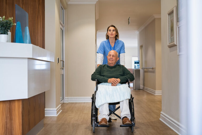 Top Senior Care Community Amenities to Enhance Quality of Life