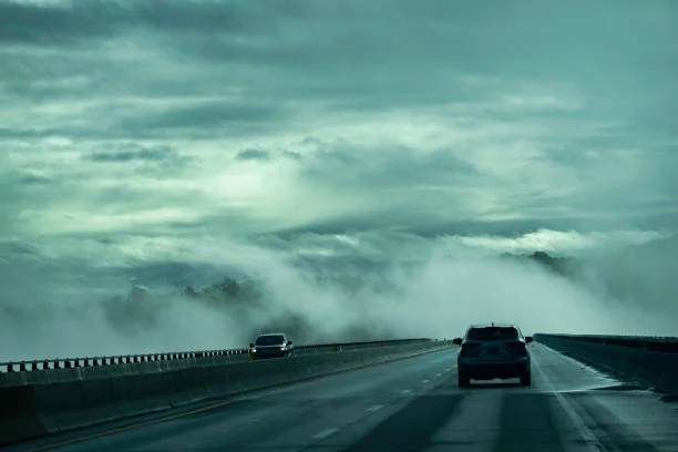 High winds highway accidents