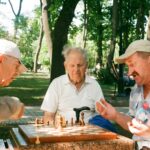 Best Holiday Activities to Keep Seniors Happy and Socialized