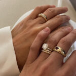 What Real Wedding Band Reviews Reveal About Comfort, Durability, and Design