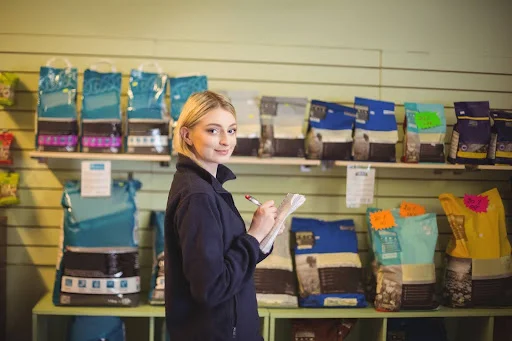 A Guide to Finding Reliable Bulk Bird Food Suppliers