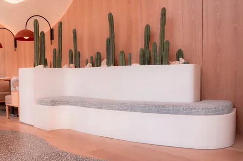 Practical Tips to Design a Productive Workspace 