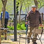 Early Signs a Senior May Be Struggling With Daily Living Tasks