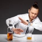 How to Help a Loved One See They Have an Alcohol Problem (Without Pushing Them Away)